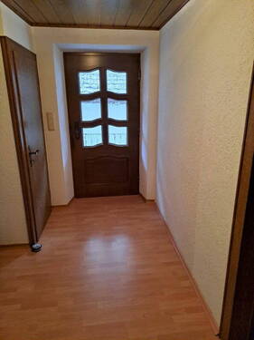 Hauseingang - Einfamilienhaus mit 120,00 m² in Höchstadt an der Aisch zum Kaufen