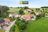 Luftaufnahme - 9 Zimmer Mehrfamilienhaus, Wohnhaus zum Kaufen in Maselheim