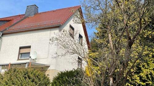 Außenansicht - 3 Zimmer Doppelhaushälfte zum Kaufen in Freital