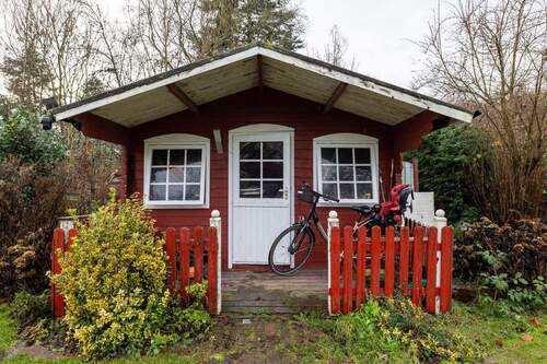 Gartenhaus - 4 Zimmer Einfamilienhaus in Lemwerder