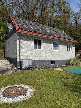 Außenansicht - Einfamilienhaus mit 732 m² Grundstück am Waldrand von Gambach