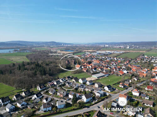 Vogelansicht - Einfamilienhaus mit 100,00 m&sup2; in Hameln / Hastenbeck zum Kaufen