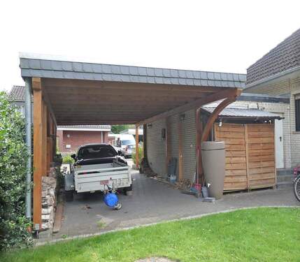 Rückseite Carport - 
