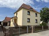 Bild 1 - Gepflegtes Einfamilienhaus mit Nebengebäude und Garage in attraktiver Wohnlage von Niederau