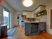 Küche mit Terrassenzugang - 