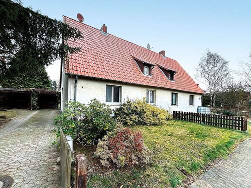 Bild 1 - Doppelhaushälfte 29386 Hankensbüttel, Auestraße 4