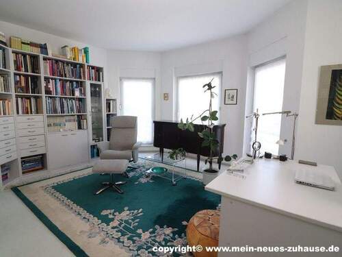 Bild 10 Arbeitszimmer Erdgeschoss - 