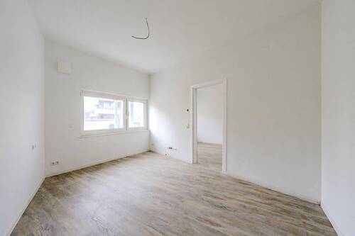 Zimmer 1 - 2 Zimmer Etagenwohnung zur Miete in Bietigheim-Bissingen / Bissingen