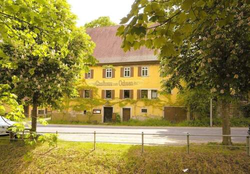 Das historische Gasthaus - Historische Gastwirtschaft trifft individuellen Lebens- & Wirkungsraum