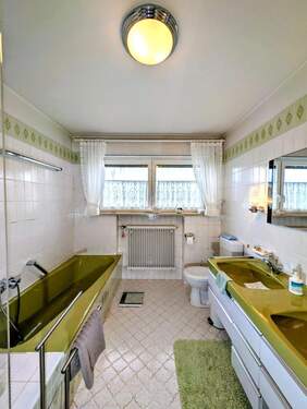 Das Badezimmer...(1.OG) - 