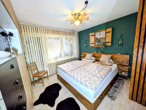 Das Elternschlafzimmer (EG) - 