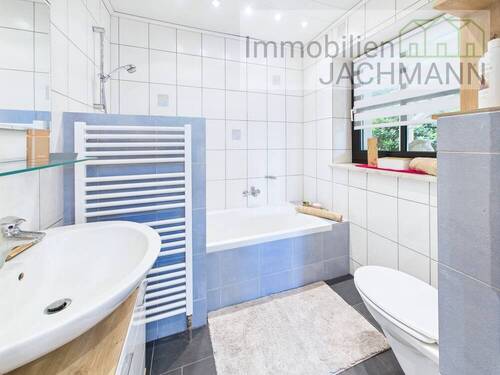 Wintergartenwohnung Bad - 