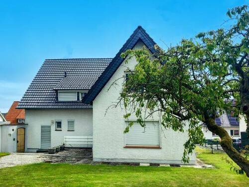 Außenfoto - Zweifamilienhaus **RESERVIERT**