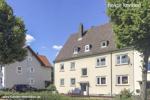 Hausvorderseite - 1 Zimmer Mehrfamilienhaus, Wohnhaus zum Kaufen in Kassel