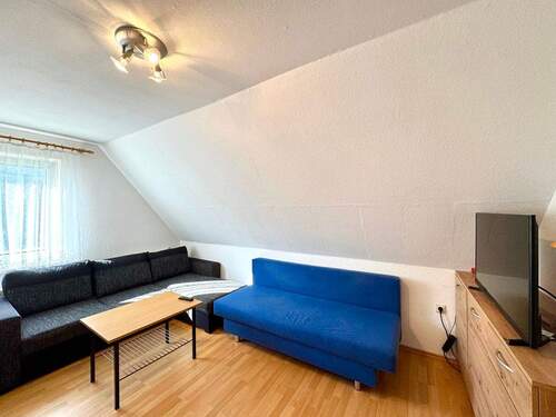 Schlafzimmer 2 OG - 