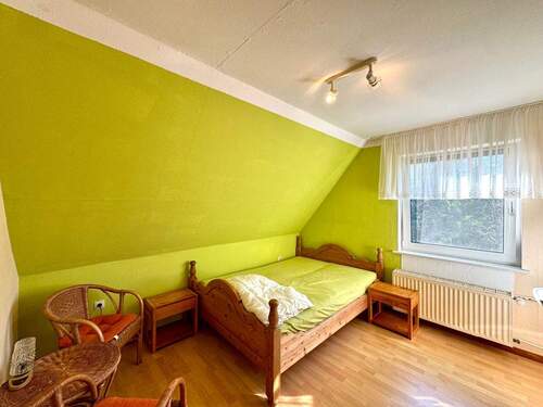 Schlafzimmer 3 OG - 
