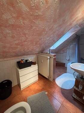 Badezimmer - Etagenwohnung mit 57,70 m&sup2; in Altenstadt zum Kaufen