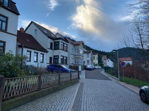 Nachbarbebauung Schlossweg - Grundstück in Friedrichroda