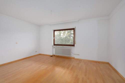 Schlafzimmer Einliegerwohnung UG - 