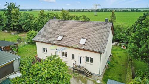 Objektansicht - ** Zweifamilien-Doppelhaus in toller, ruhiger Lage nahe Kulkwitzer See - frei ab 01.08.2026 **