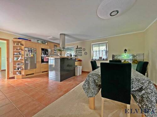 Vorderhaus EG - 