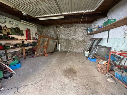 Garagen neben dem Haus - 