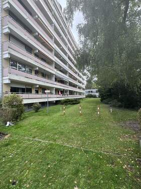 Ansicht West - 2 Zimmer Etagenwohnung in Puchheim / Puchheim-Bahnhof