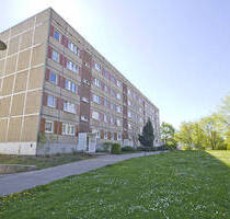 3 Räume, Balkon und Einbauküche... - Halle (Saale) Silberhöhe