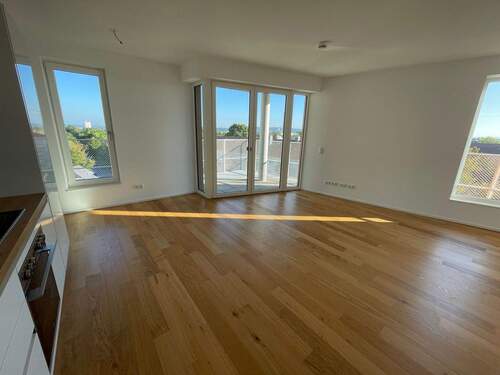 Wohn-/Essbereich - 3 Zimmer Etagenwohnung in Erlangen
