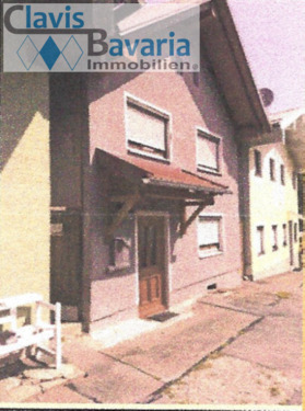 Außenansicht - charmanter Altbau im Altstadtbereich von Vilshofen - 3 Wohnungen möglich