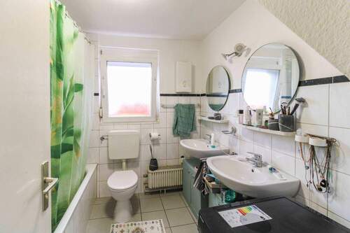Badezimmer Hinterhaus EG - 