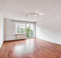 Bezugsfreie 2-Zimmer-Wohnung mit Balkon und Lift - Berlin Charlottenburg