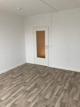 Wohn-und Schlafzimmer - 1 Zimmer Etagenwohnung zur Miete in Neubrandenburg