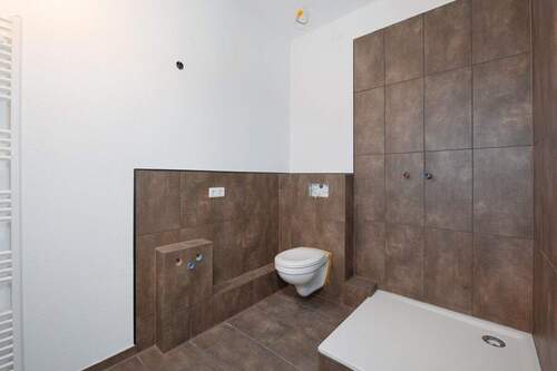 Duschbad - 4 Zimmer Etagenwohnung in Walzbachtal / Wössingen