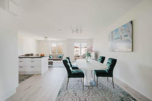 offener Wohnbereich - 3 Zimmer Etagenwohnung in Berlin