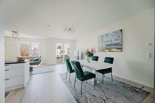 offener Wohnbereich - Etagenwohnung mit 100,00 m&sup2; in Berlin zum Kaufen