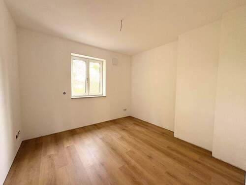 Schlafzimmer 2.jpg - 