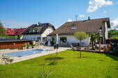 Hausansicht von Westen - 7 Zimmer Mehrfamilienhaus, Wohnhaus zum Kaufen in Fürth / Lörzenbach