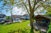 Vielfältiger Traumgarten - Mehrfamilienhaus, Wohnhaus mit 218,00 m&sup2; in Fürth / Lörzenbach zum Kaufen