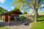 Gartenhütte in Feldrandlage - 