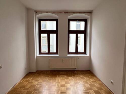 Schlafzimmer - 2 Zimmer Etagenwohnung in Dresden