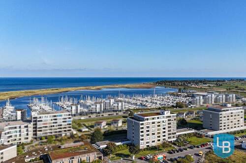 Wohnen, wo andere Urlaub machen - Gleich hinterm Deich - Komfortabel ausgestattete 1,5-Zimmer-ETW in Ostseenähe