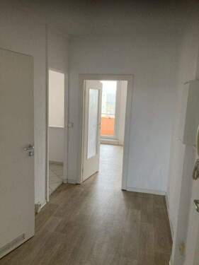 Flurbereich - 3 Zimmer Etagenwohnung in Strausberg
