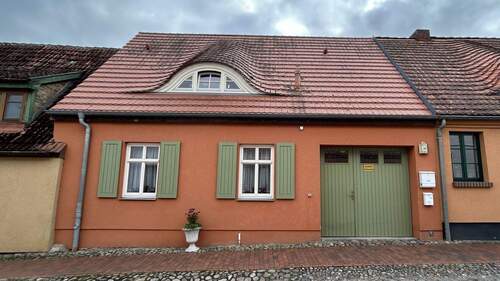 Vorderansicht - 4 Zimmer Mehrfamilienhaus, Wohnhaus in Tessin