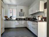 Einbauküche - 4 Zimmer Etagenwohnung zum Kaufen in Kirchzarten / Zarten