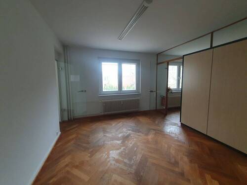 Zimmer 3 - 