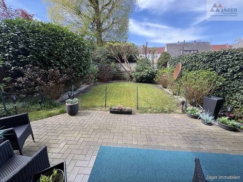 eigener Gartenbereich - 3 Zimmer Etagenwohnung zum Kaufen in Delmenhorst