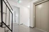 Zugang Wohnung - Etagenwohnung mit 81,40 m² in Sulzbach zum Kaufen