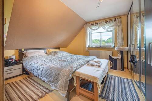 geräumiges Elternschlafzimmer - 
