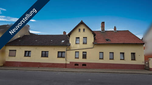 Strassenansicht - Vermietetes Mehrfamilienhaus aus der Gründerzeit mit Hofgebäuden und Garten